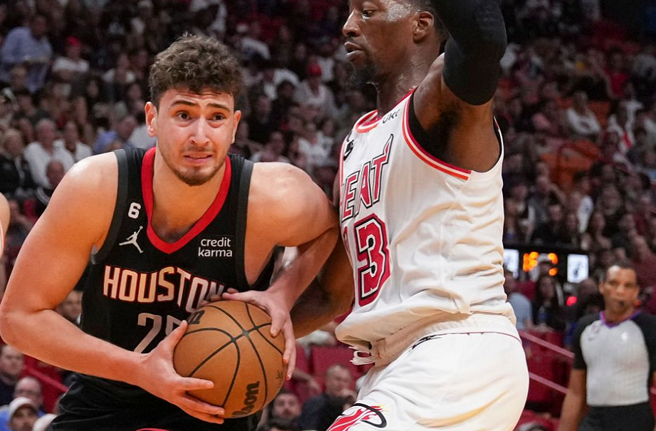 ayx 体育博彩关于里程碑夜葡萄牙体育回应争议，NBA常规赛今晨刷纪录，管理层满意，团队化学反应显著的信息