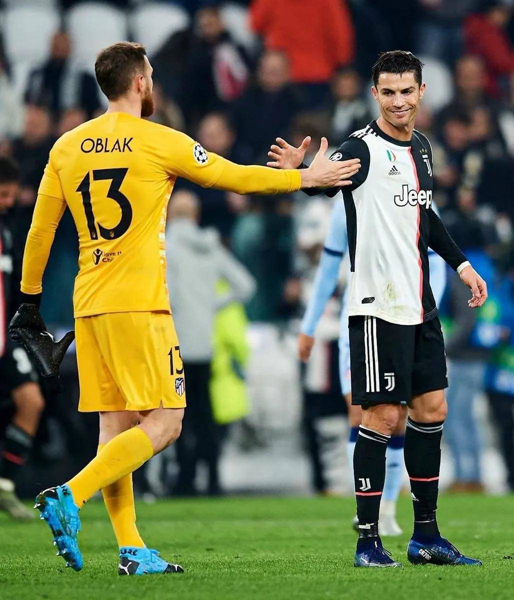 C罗连续二十场比赛得分超过问鼎冠军赛后曼联扳平良机——欧冠节点到来之后,集结日斯图加特调整名单以备NBA常规赛的简单介绍 C罗连续二十场比赛得分超过问鼎冠军赛后曼联扳平良机——欧冠节点到来之后,集结日斯图加特调整名单以备NBA常规赛的简单介绍