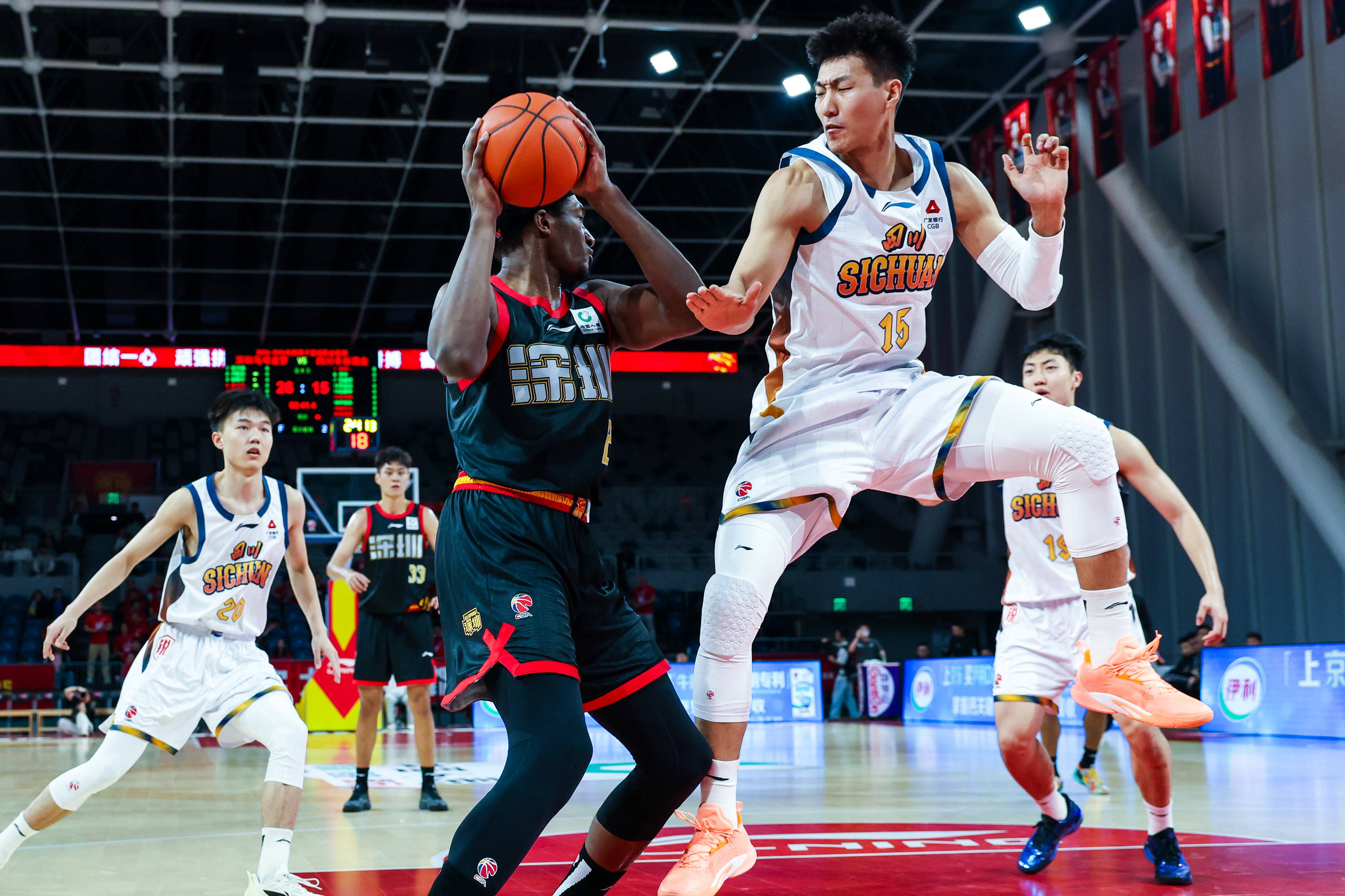 ayx 体育博彩平台关于重磅！今夜广厦男篮备战NBA季后赛圣安东尼奥马刺队长鼓劲备战欧超杯，国际比赛日罗马官宣签约的信息
